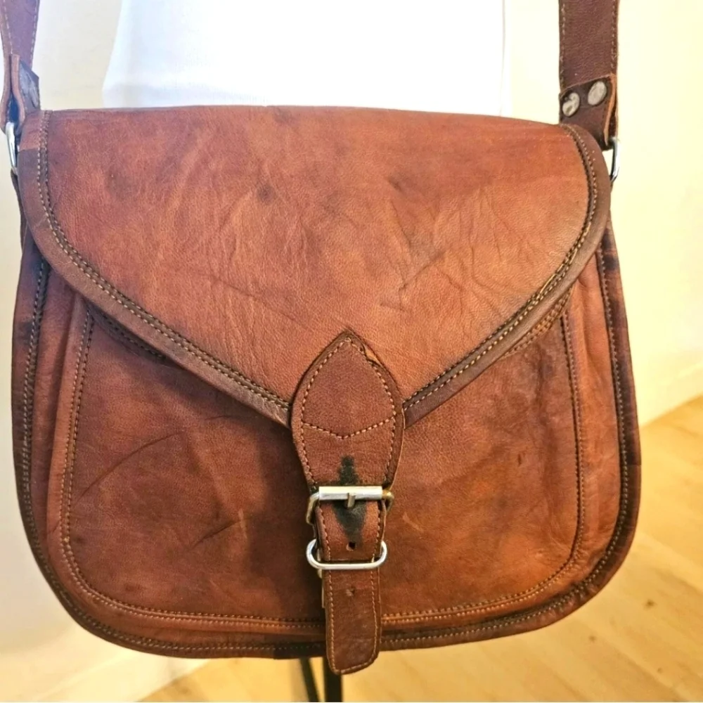 Komal's Passion Authentic Leather Brown Saddle Bag Purse Handbag Shoulder Bag